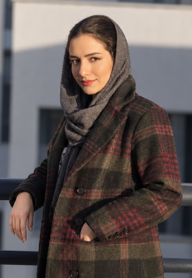 Portrait of Elahe Radmanesh